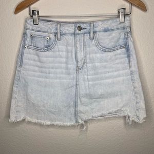 AMERICAN Eagle Women’s Super Hi Rise Festival Mini Jean Skirt Distressed Size 4